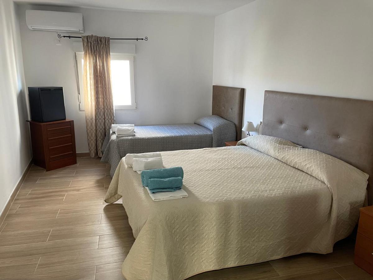 Apartamento nuevo con piscina en el centro Doña Paca Ronda Exterior foto